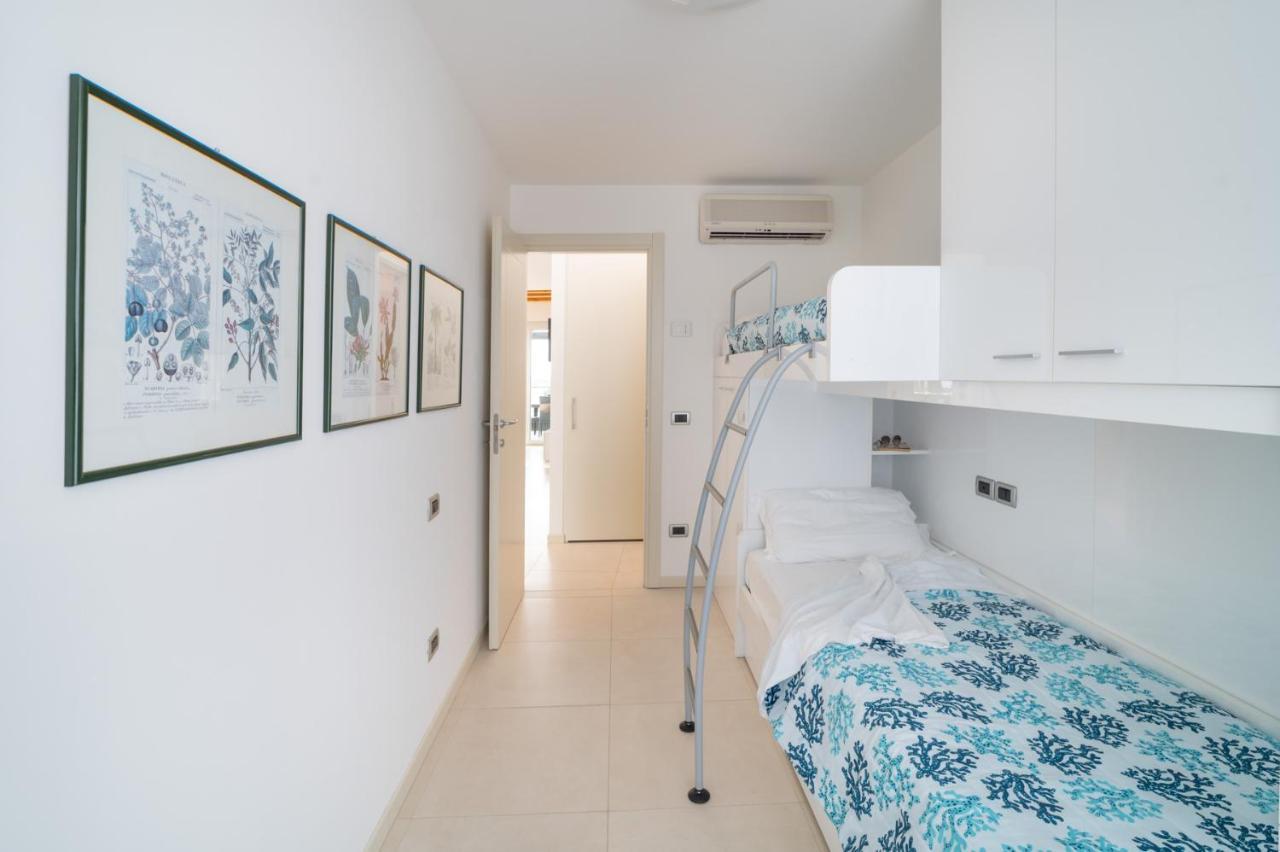 Residenza Ore Felici Lignano Sabbiadoro Extérieur photo