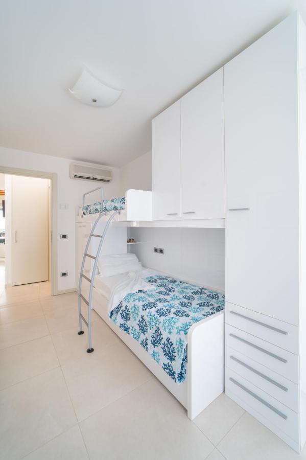 Residenza Ore Felici Lignano Sabbiadoro Extérieur photo