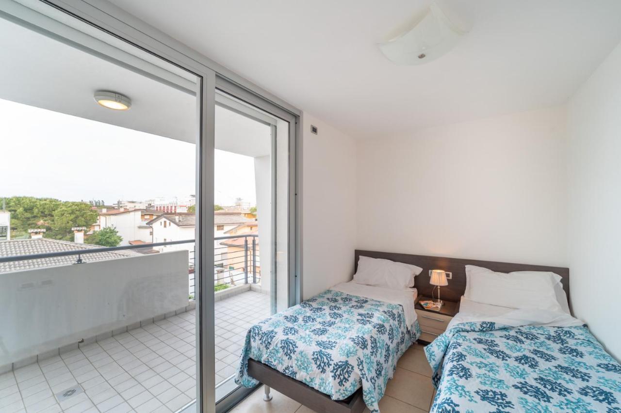 Residenza Ore Felici Lignano Sabbiadoro Extérieur photo