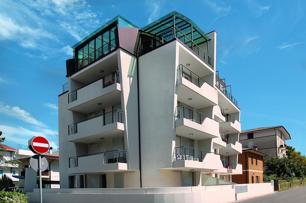 Residenza Ore Felici Lignano Sabbiadoro Extérieur photo